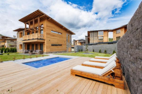 Villa di lusso con fitness, spa e piscina termale nel cuore di Pirin